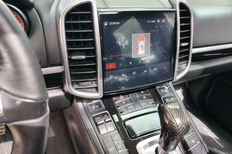 Used Porsche Cayenne 2011 Cayenne 3.0T Audio And AC Panel