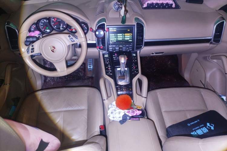 Used Porsche Cayenne 2011 Cayenne 3.0T Audio And AC Panel