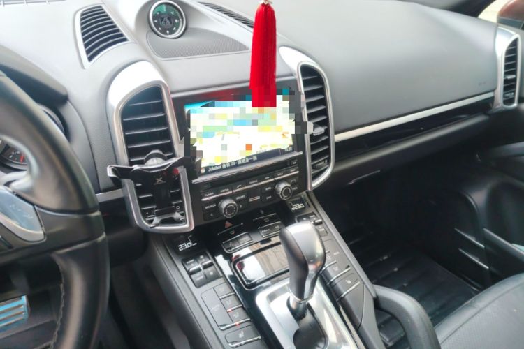Used Porsche Cayenne 2011 Cayenne 3.0T Audio And AC Panel