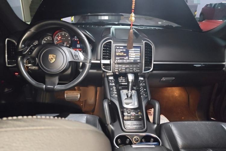 Used Porsche Cayenne 2011 Cayenne 3.0T Center Console