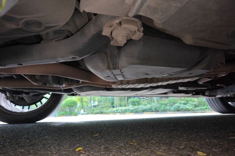 Used Porsche Cayenne 2011 Cayenne 3.0T Chassis Rear Right