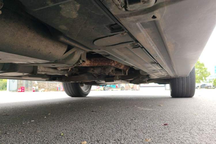 Used Porsche Cayenne 2011 Cayenne S 4.8L Chassis Rear Right