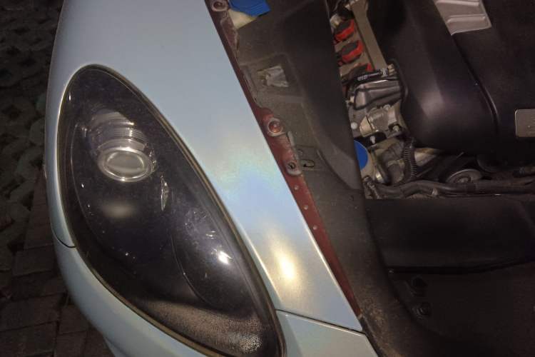 Used Porsche Cayenne 2011 Cayenne 3.0T Engine Bay Right
