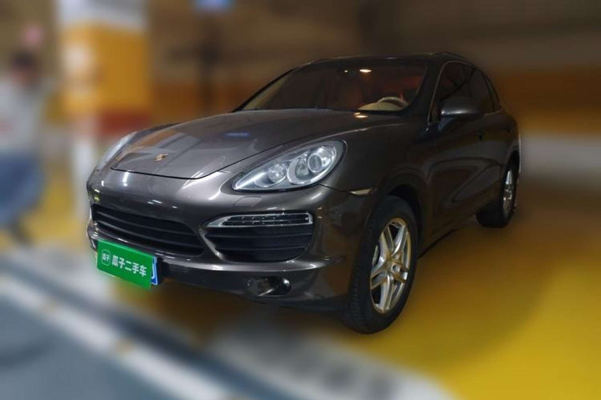Used Porsche Cayenne 2011 Cayenne S 4.8L Front Left 45 Deg