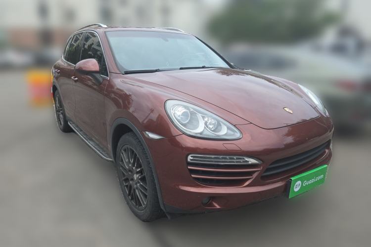 Used Porsche Cayenne  Front Right 45 Deg
