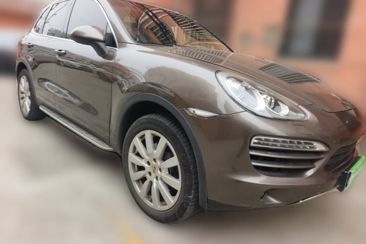 Used Porsche Cayenne 2011 Cayenne 3.0T Front Right 45 Deg