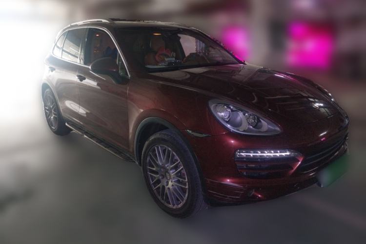Used Porsche Cayenne 2011 Cayenne 3.0T Front Right 45 Deg