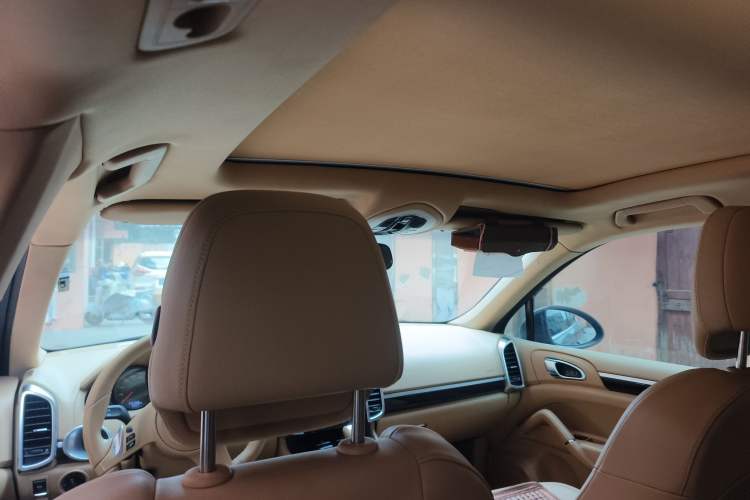 Used Porsche Cayenne 2011 Cayenne 3.0T Headliner