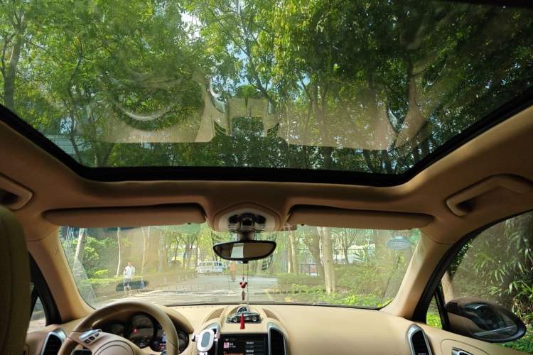 Used Porsche Cayenne 2011 Cayenne 3.0T Headliner