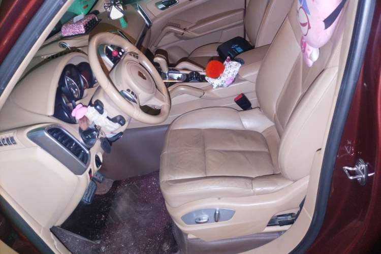 Used Porsche Cayenne 2011 Cayenne 3.0T Left Front Seat