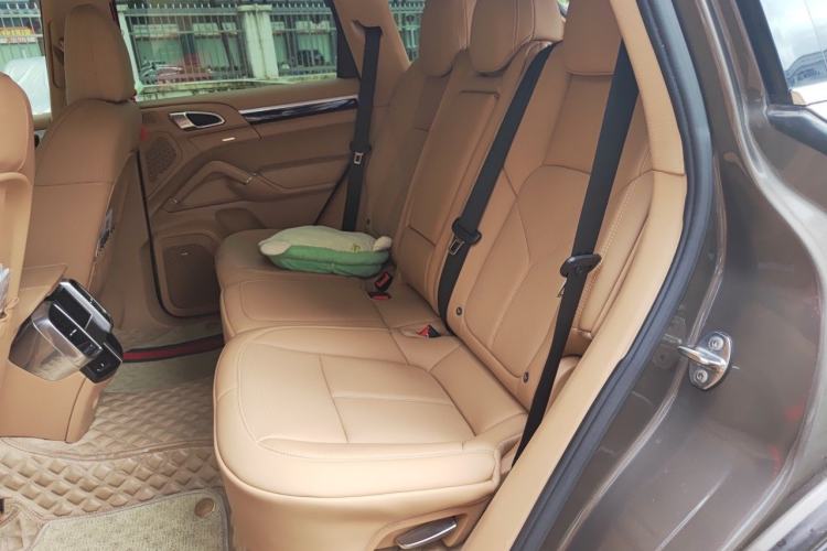 Used Porsche Cayenne 2011 Cayenne 3.0T Left Rear Seat