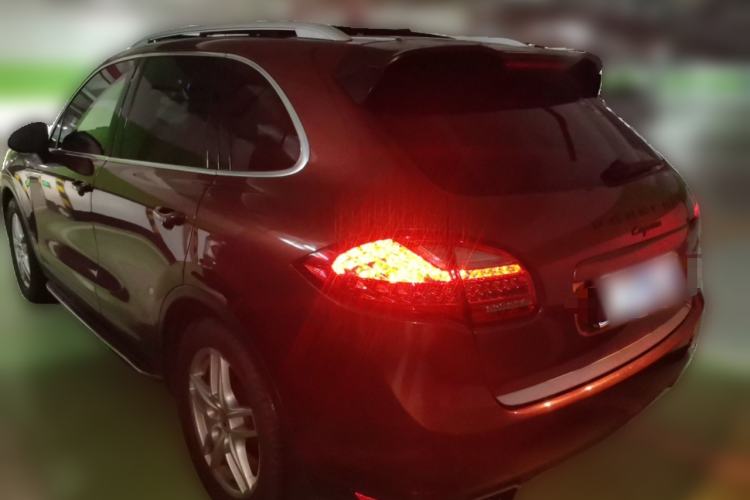 Used Porsche Cayenne 2011 Cayenne 3.0T Rear Left 45 Deg