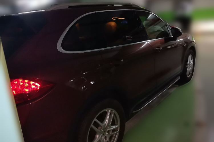 Used Porsche Cayenne 2011 Cayenne 3.0T Rear Right 45 Deg
