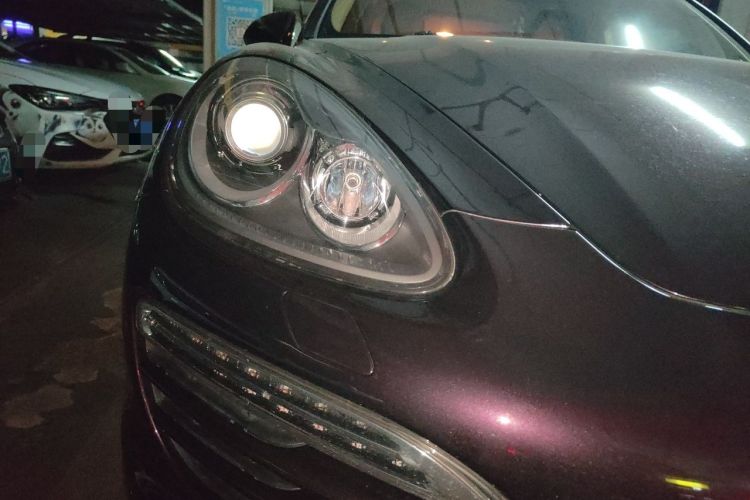 Used Porsche Cayenne 2011 Cayenne 3.0T Right Front Headlight