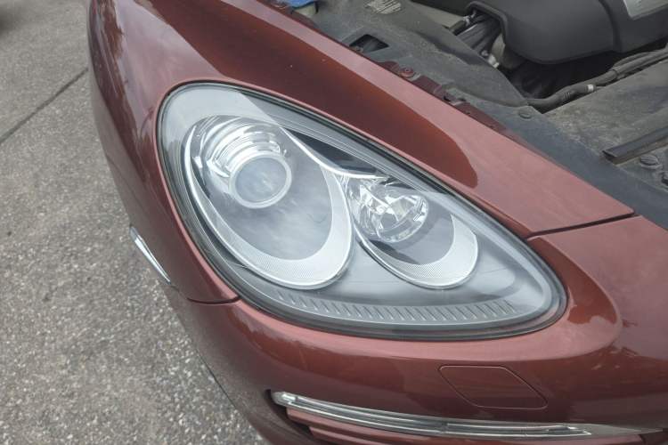 Used Porsche Cayenne  Right Front Headlight