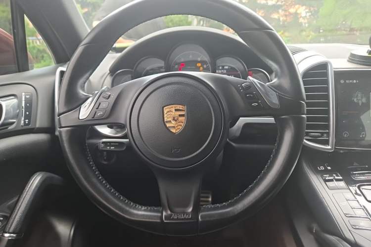 Used Porsche Cayenne  Steering Wheel