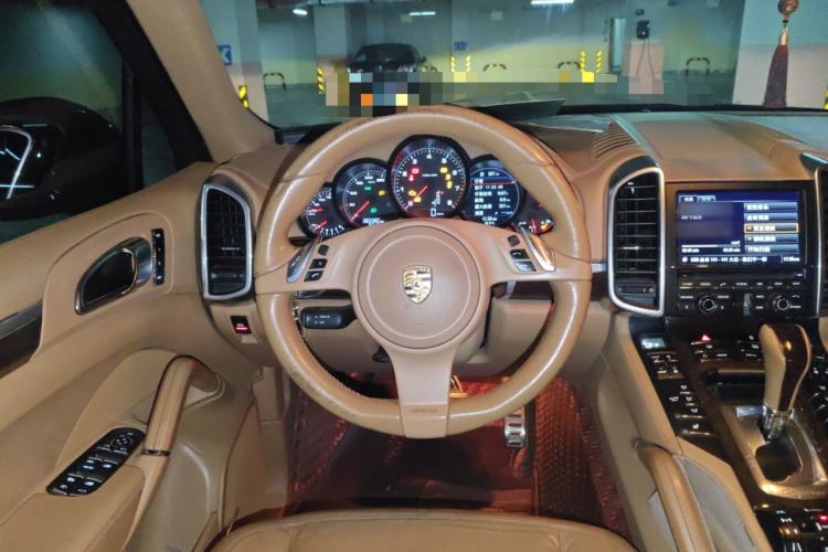Used Porsche Cayenne 2011 Cayenne 3.0T Steering Wheel