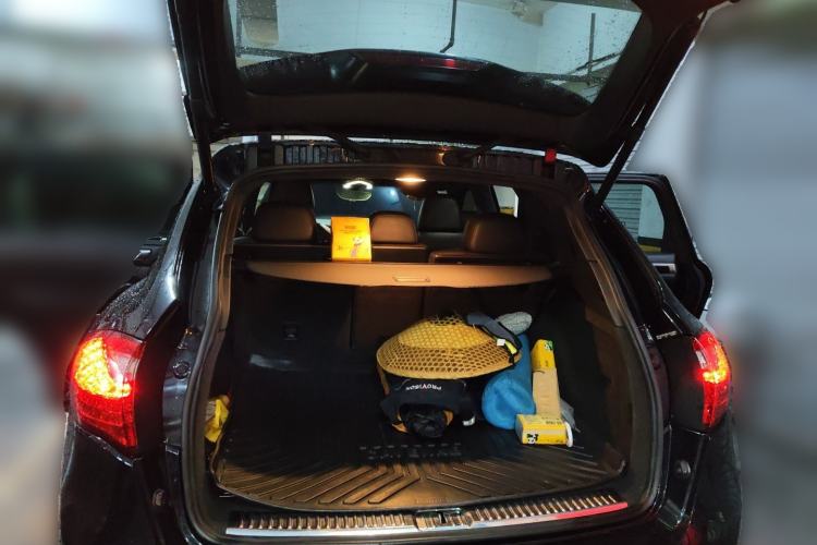 Used Porsche Cayenne 2011 Cayenne 3.0T Trunk