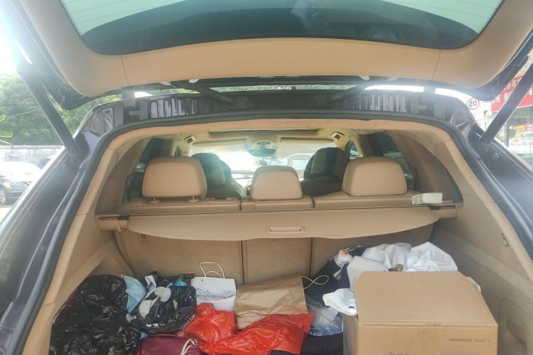 Used Porsche Cayenne 2011 Cayenne 3.0T Trunk