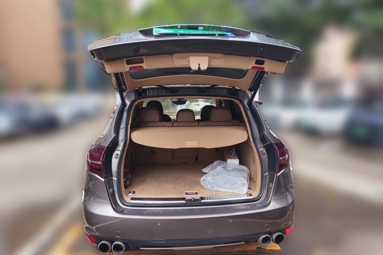 Used Porsche Cayenne 2011 Cayenne 3.0T Trunk