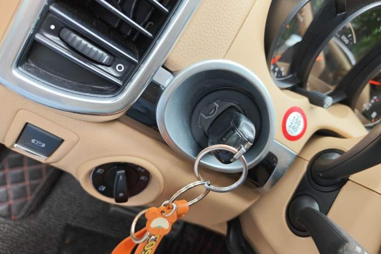 Used Porsche Cayenne 2011 Cayenne 3.0T Vehicle Key