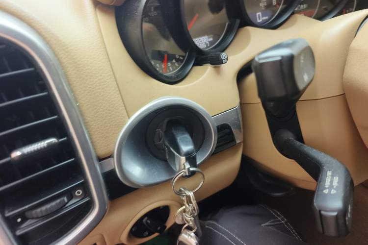 Used Porsche Cayenne 2011 Cayenne 3.0T Vehicle Key