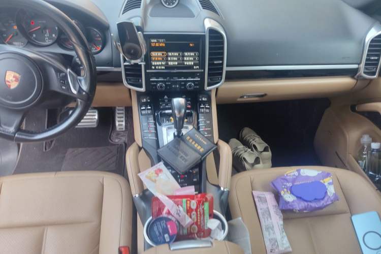 Used Porsche Cayenne 2011 Cayenne 3.0T Audio And AC Panel
