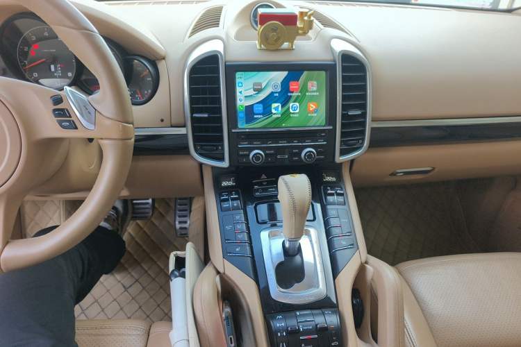 Used Porsche Cayenne 2011 Cayenne 3.0T Audio And AC Panel