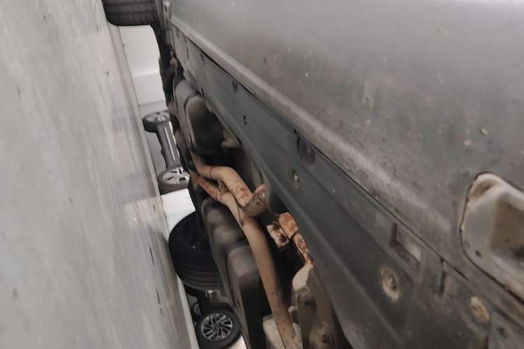 Used Porsche Cayenne 2011 Cayenne S 4.8L Chassis Front Right