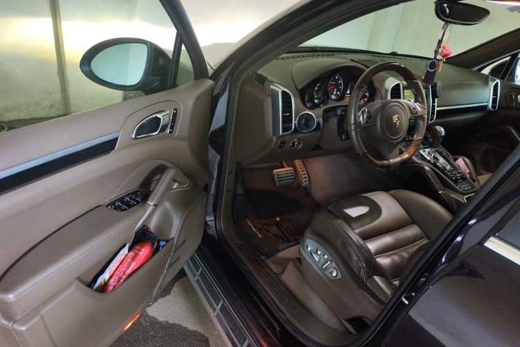 Used Porsche Cayenne 2011 Cayenne 3.0T Driver Seat
