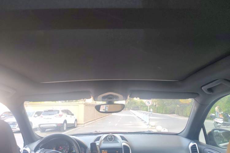 Used Porsche Cayenne 2011 Cayenne 3.0T Headliner