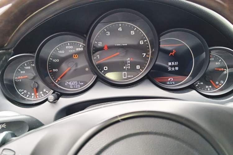 Used Porsche Cayenne 2011 Cayenne 3.0T Instrument Cluster