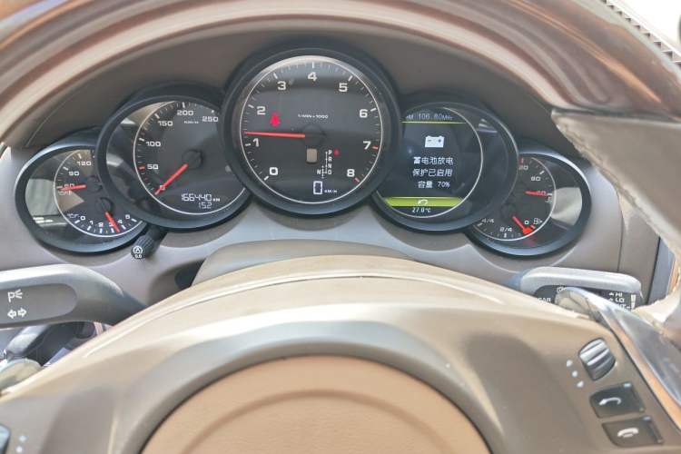Used Porsche Cayenne 2011 Cayenne 3.0T Instrument Cluster