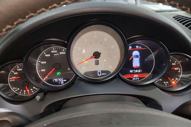 Used Porsche Cayenne 2011 Cayenne S 4.8L Instrument Cluster