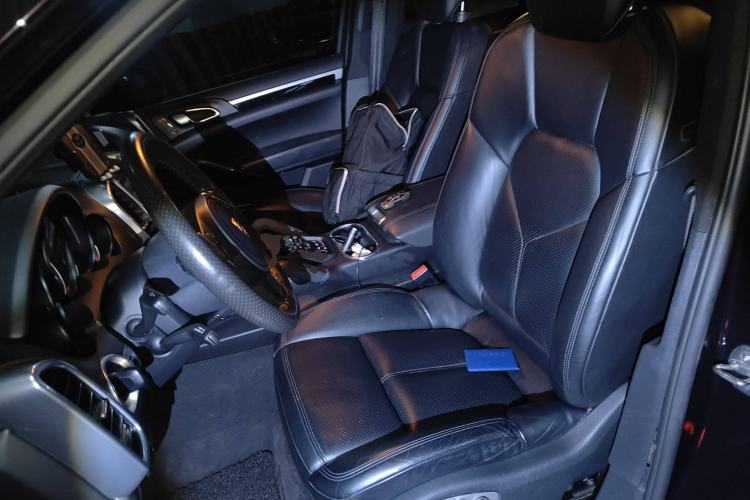 Used Porsche Cayenne 2011 Cayenne 3.0T Left Front Seat