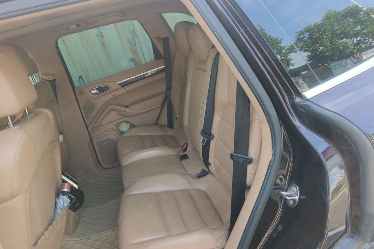 Used Porsche Cayenne 2011 Cayenne 3.0T Left Rear Seat
