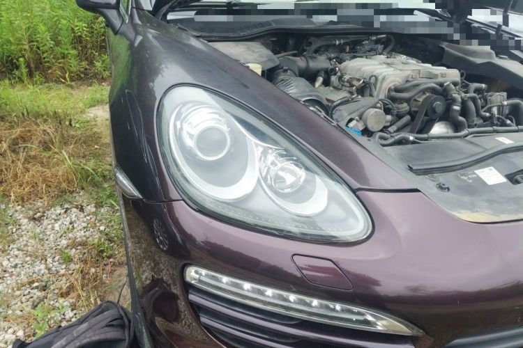 Used Porsche Cayenne 2011 Cayenne 3.0T Right Front Headlight