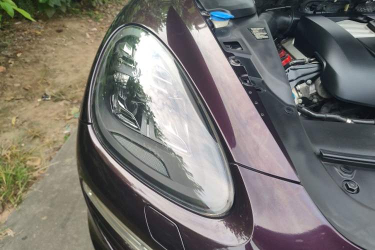 Used Porsche Cayenne 2011 Cayenne 3.0T Right Front Headlight