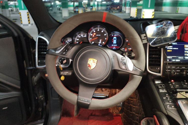 Used Porsche Cayenne 2011 Cayenne 3.0T Steering Wheel