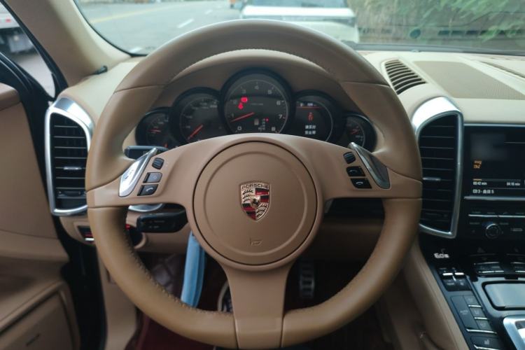 Used Porsche Cayenne 2011 Cayenne 3.0T Steering Wheel