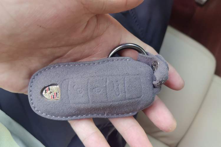 Used Porsche Cayenne 2011 Cayenne S 4.8L Vehicle Key