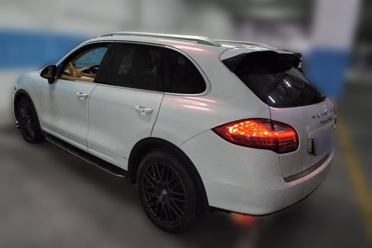 Used Porsche Cayenne 2011 Cayenne 3.0T Rear Left 45 Deg