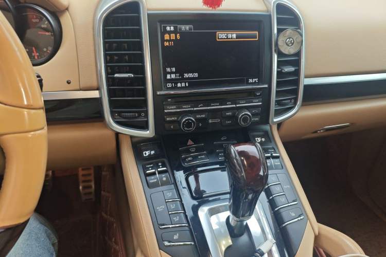 Used Porsche Cayenne 2011 Cayenne 3.0T Audio And AC Panel