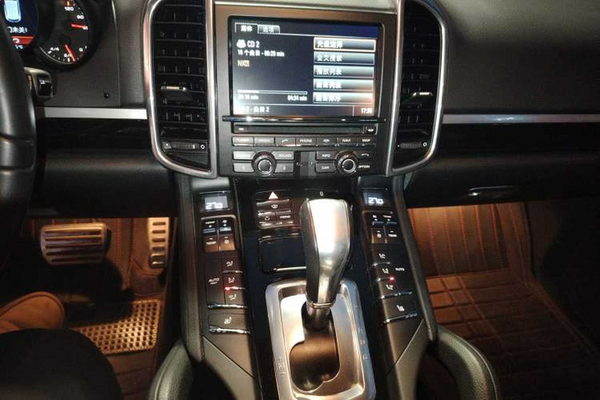 Used Porsche Cayenne 2011 Cayenne 3.0T Audio And AC Panel