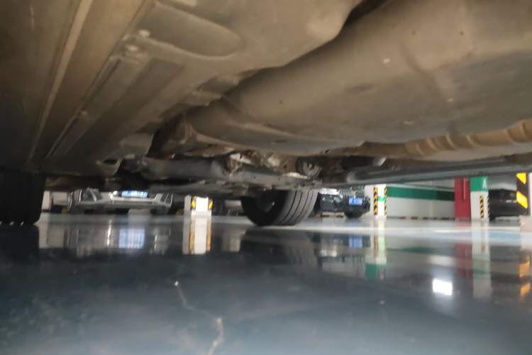 Used Porsche Cayenne 2011 Cayenne 3.0T Chassis Rear Left