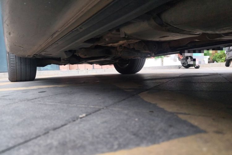 Used Porsche Cayenne 2011 Cayenne 3.0T Chassis Rear Left