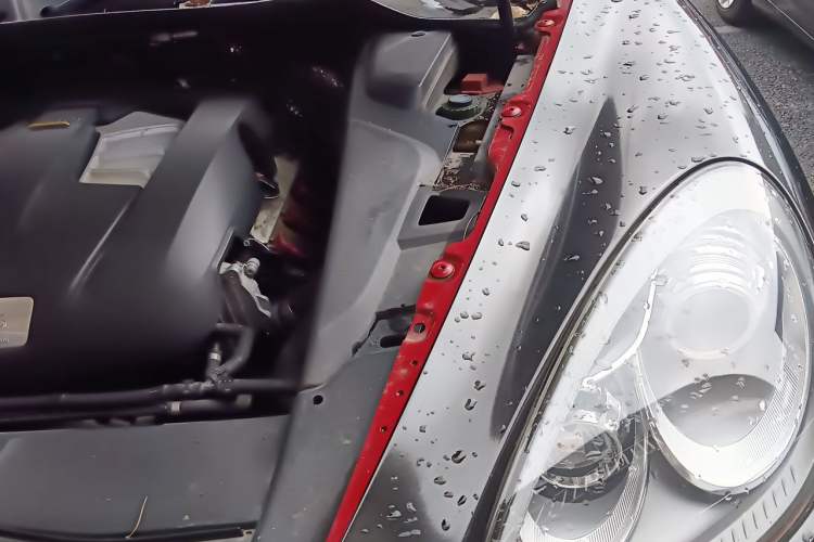 Used Porsche Cayenne 2011 Cayenne 3.0T Engine Bay Left