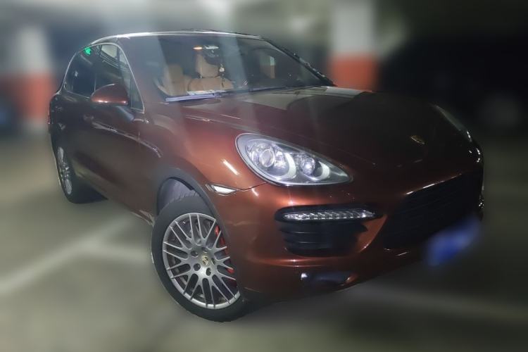 Used Porsche Cayenne 2011 Cayenne Turbo 4.8T Front Right 45 Deg