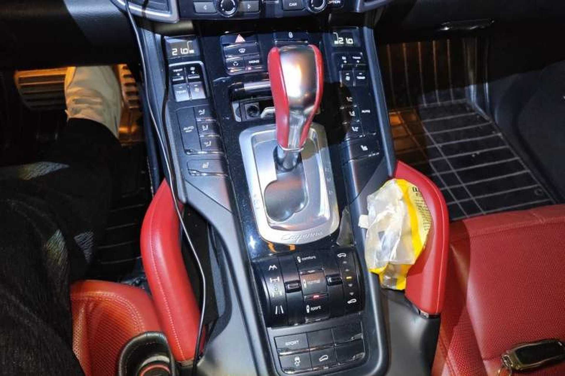 Used Porsche Cayenne 2011 Cayenne 3.0T Gear Lever