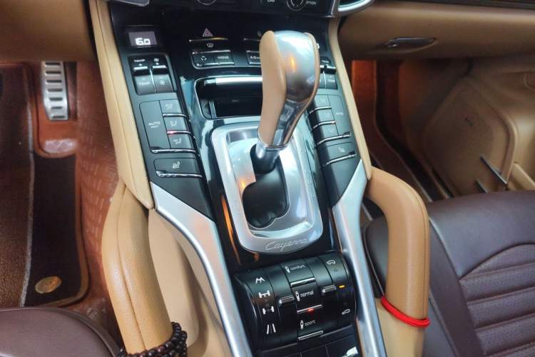 Used Porsche Cayenne 2011 Cayenne 3.0T Gear Lever